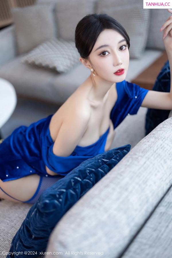 玥儿玥  [XiuRen]高清写真图 2024.03.27 No.8298 玥儿玥 美腿清纯第41张图片